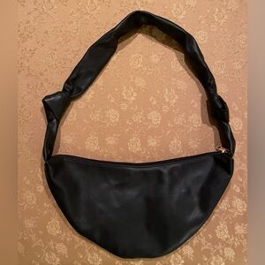 VGC Boho Double-Knot Faux Leather Crescent/Half Moon Shoulder Bag. Black.